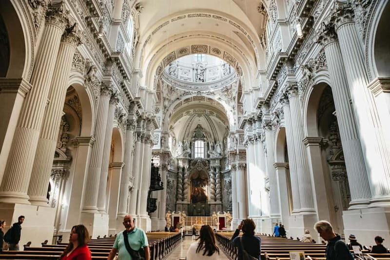 Munich: Classic Guided City Tour by Bike (English Tour Only) - Other Notable Stops