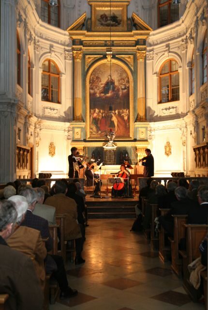 Munich: Concert in the Court Chapel of the Residenz - An In-Depth Look at the Concert Experience