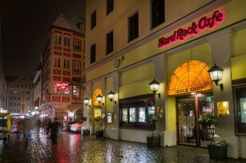Munich: Hard Rock Cafe with Set Menu for Lunch or Dinner - FAQ