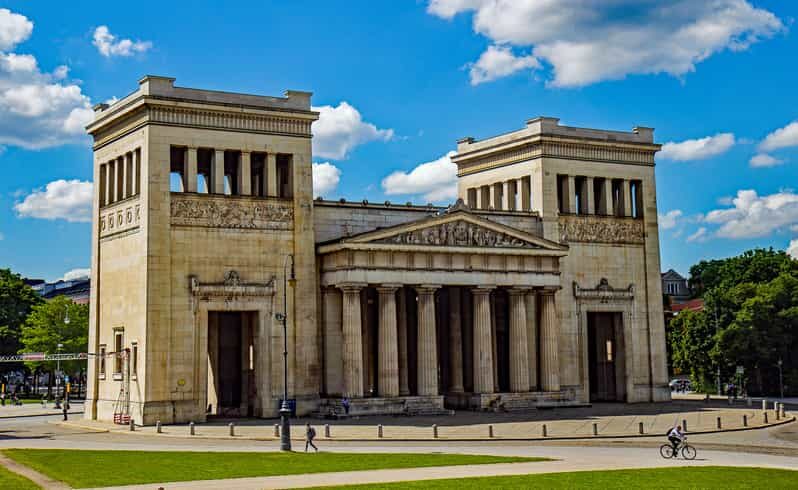 Munich: National Socialism Historical Tour in GERMAN - Key Points