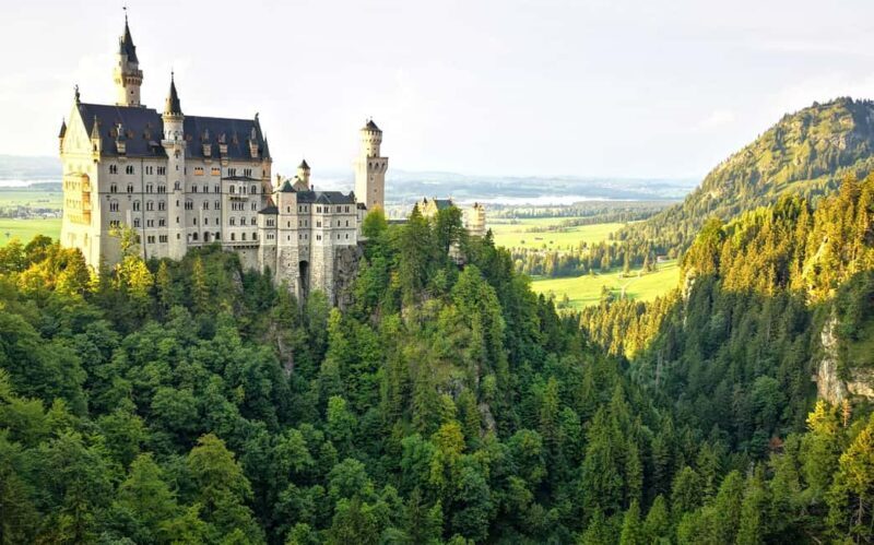 Munich: Neuschwanstein by Bus with Optional Bike Ride/Swim - Key Points