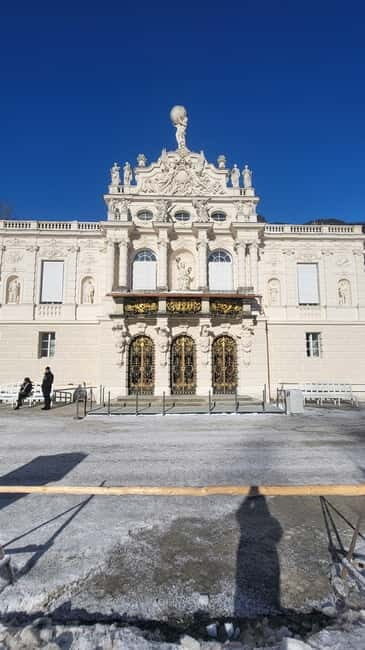 Munich: Neuschwanstein Castle and Linderhof Palace Day Trip - Key Points