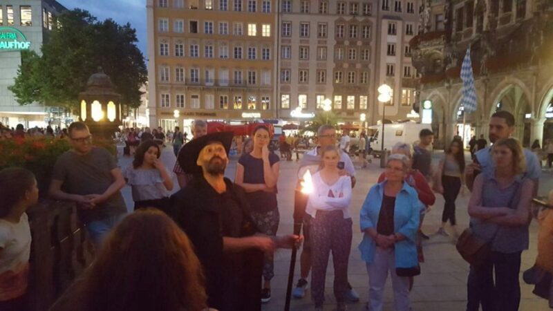 Munich: Night Watchman Torch Tour in German - An In-Depth Look at the Munich Night Watchman Torch Tour