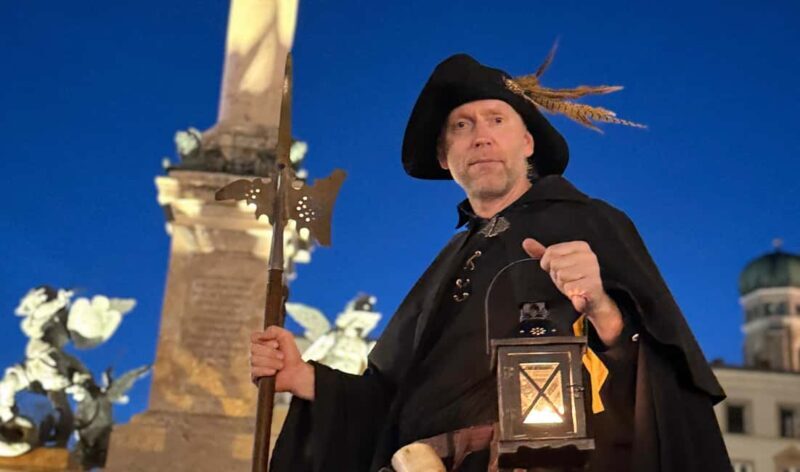 Munich: Night Watchman Tour in English - Detailed Itinerary Breakdown