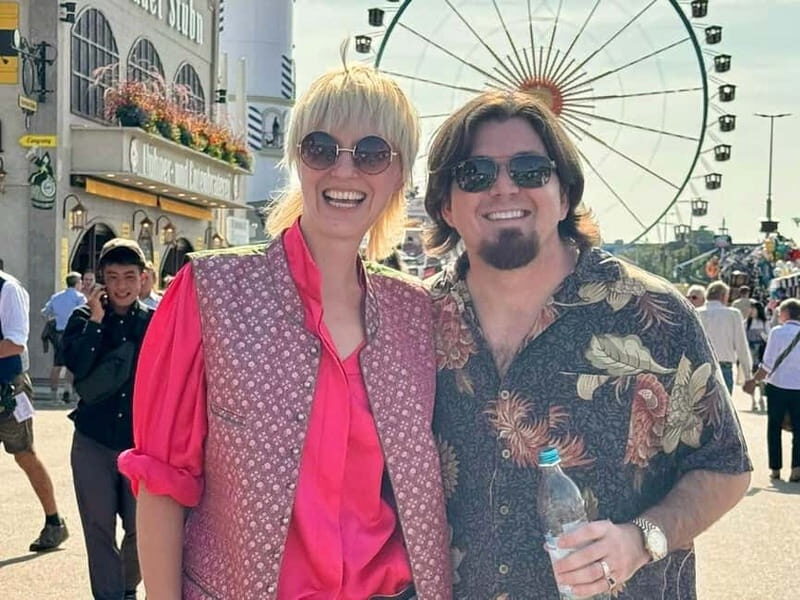 Munich: Oktoberfest and Iconic Rides with a Local - Key Points