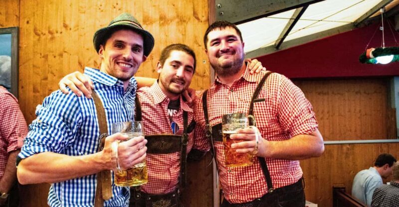 Munich: Oktoberfest Tour with Tent Reservation, Food & Beer - Practical Tips for Booking and Participating