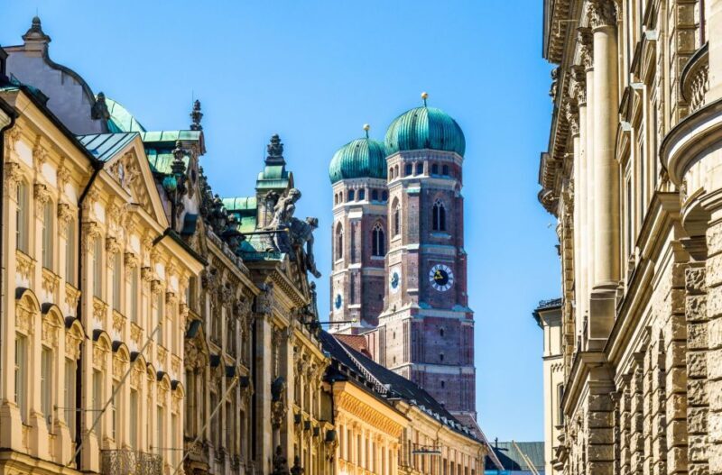Munich Old Town and English Gardens Private Walking Tour - Key Points