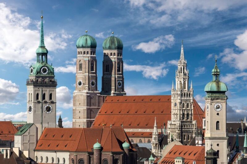Munich: Old Town Guided Walking Tour - Key Points
