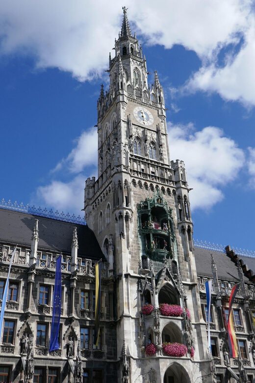 Munich - Old Town Historic Walking Tour - Munich City Museum & Cultural Insights