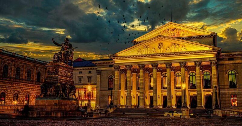 Munich: Private Guided Walking Tour with Residenz Museum - What Makes the Residenz Palace Special