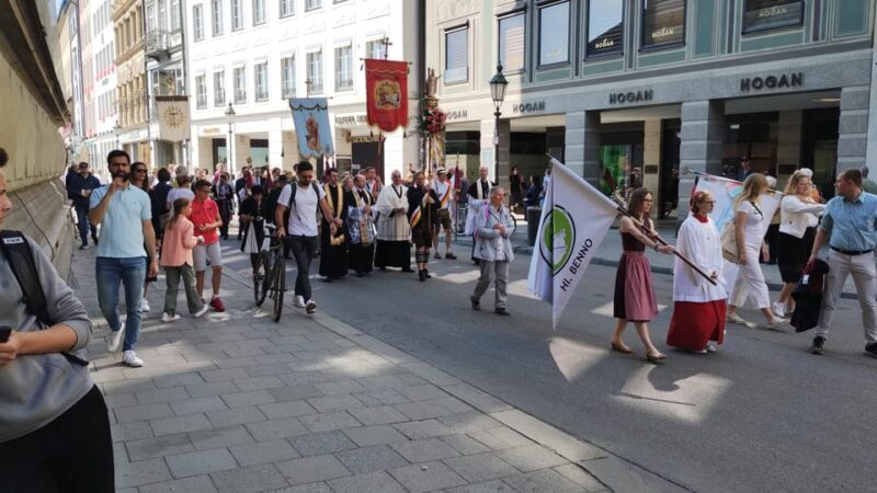 Munich: Private walking tour - Churches of Munich - FAQ