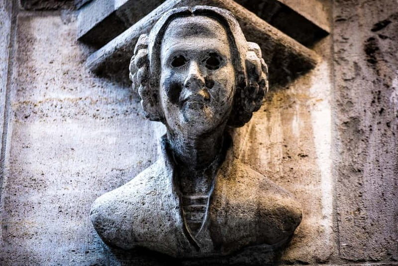 Munich: Raven Black Witches and Executioners Walking Tour - Key Points