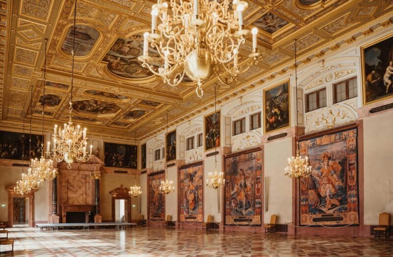Munich: Residenz Museum Tickets and 2,5-hour Guided Tour - What You Can Expect from the Residenz Tour