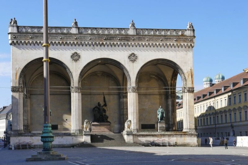 Munich: Walking Tour Old Town 3D VR Tour in GERMAN - The Technology and Visual Experience
