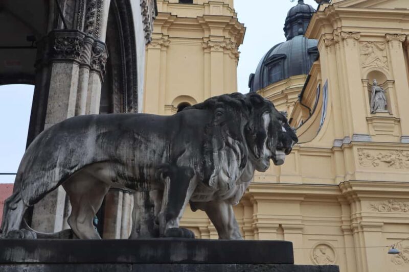 Munich: Walking tour "The Beginning and End of the Third Reich" - The Experience and Its Highlights