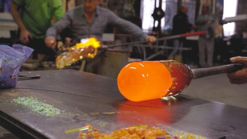 Murano: Glass Blowing Demonstration and Artistic Glass Gift - Who Should Consider This Tour?