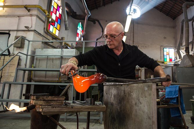 Murano Glass Experience With a Visit to a Burano Lace Island - Exploring the Itinerary in Detail