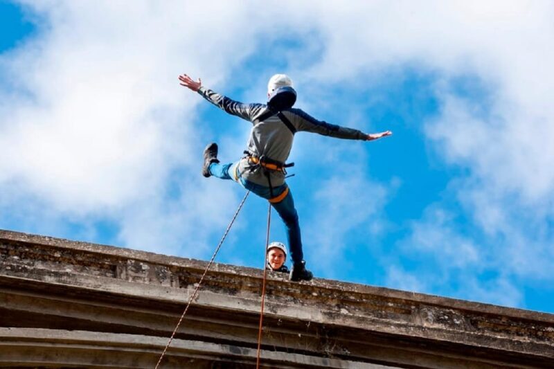 Murillo de Gállego Huesca: Bungee jumping over the river - Key Points