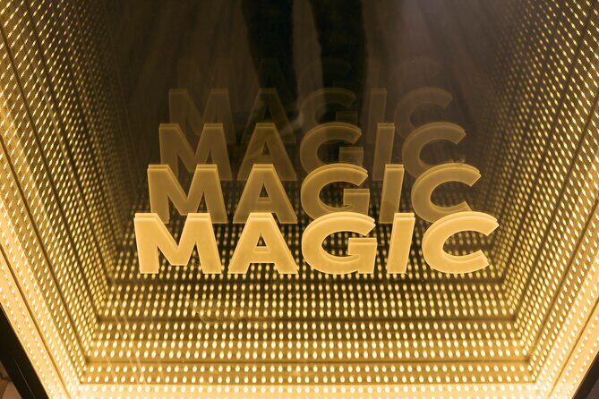 Museum of Illusions Tour - The Experience for Different Types of Travelers