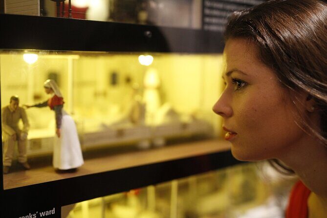 Museum of NZ Te Papa Tongarewa: Gallipoli Exhibition Guided Tour - What To Expect During the Tour