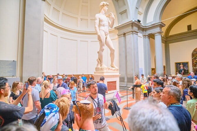 Museums special: Accademia & Uffizi combo tour - monolingual small group tour - Florence’s Artistic Gems in One Day: A Closer Look at the Accademia & Uffizi Combo Tour