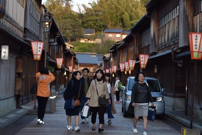Must See Kanazawa With A Local: Private & Personalized - Analyzing the Value