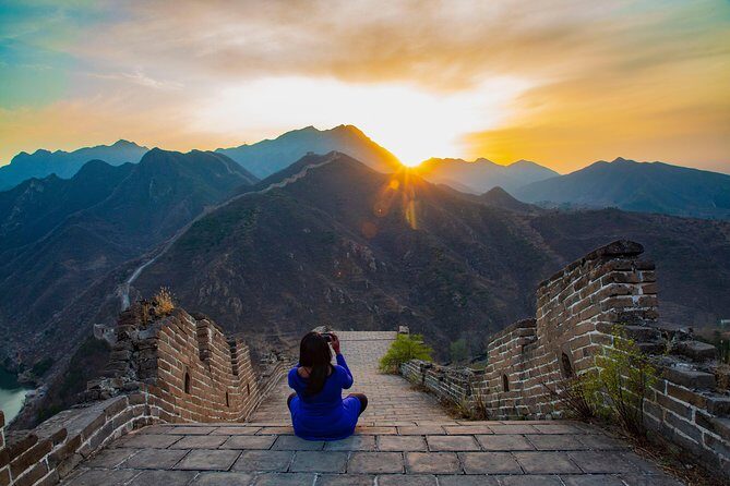 Mutianyu and Huanghuacheng Great Wall Sunset Walking Tour - The Quieter Charm of Huanghuacheng