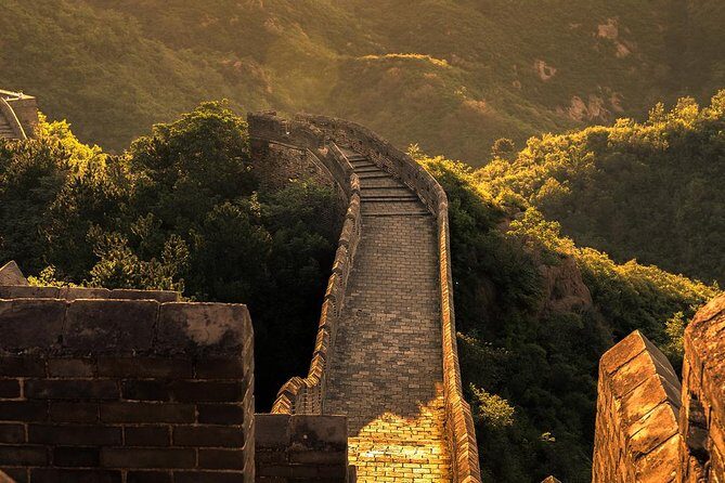 Mutianyu Great Wall Private VIP Tour with Peak Restaurant Dining and Cable Car - Key Points