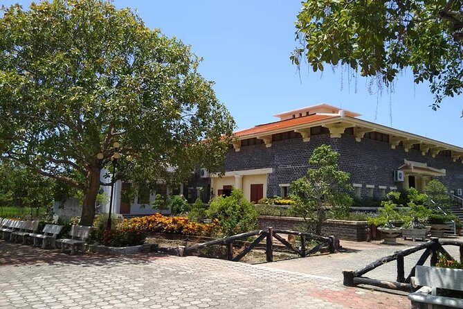 MY LAI MASSACRE Private Tour from Da Nang City or Hoi An City - Who Should Consider This Tour?