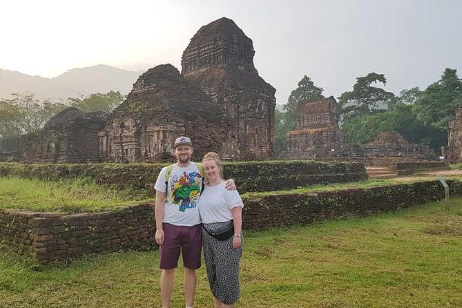 MY SON HOLYLAND & HOI AN WALKING TOUR, SAMPAN Boat Ride, Colourful Night Market - Practical Details and Value Analysis