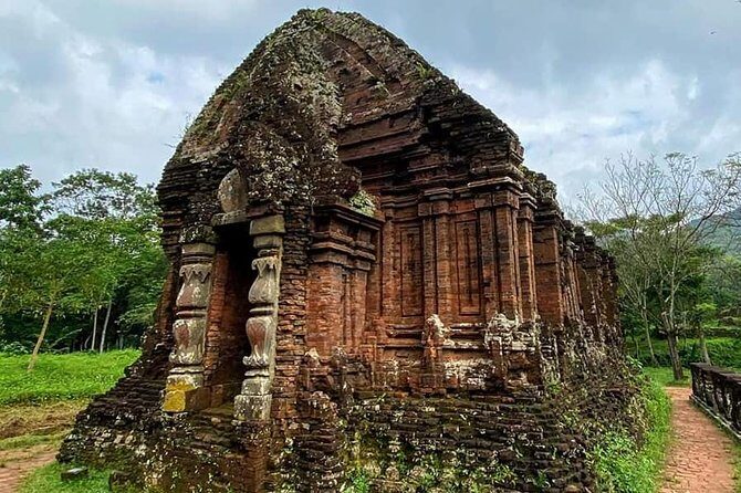 My Son Holyland , Marble Moutain,Hoi An Walking Tour with Night Market,Boat Ride - Who Is This Tour Best For?