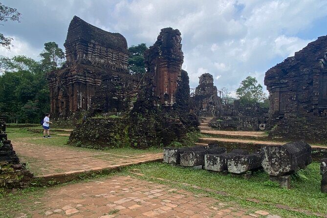 My Son Sanctuary Small-Group Trip From Hoi An - Ending in Hoi An: Brief but Satisfying