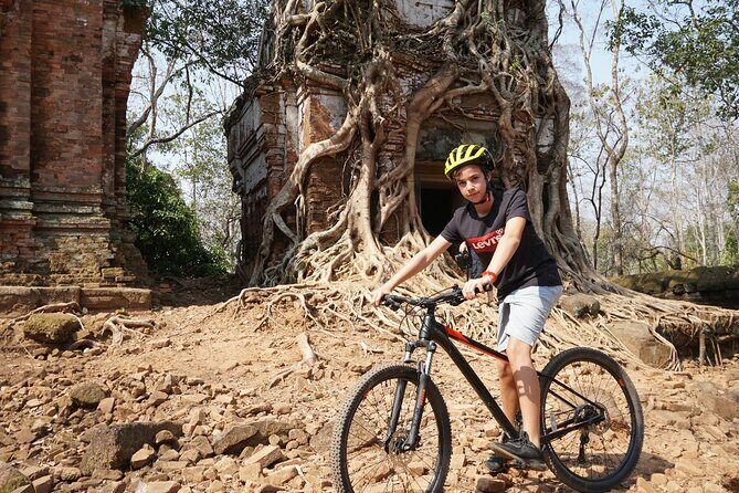 My Way Travel - Luxury Tailormade tour to Indochina - Drawbacks to Consider