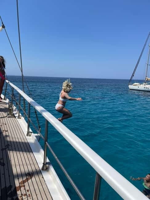 Mykonos: Delos and Rhenia Islands Cruise with BBQ Meal - FAQ