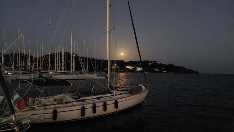 Mykonos Famous Beaches Sailing Tour with Lunch and Transfers - A Closer Look at the Mykonos Beaches Sailing Tour