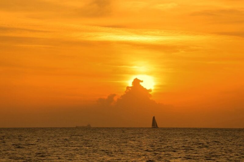 Mykonos: Full-Day Catamaran Cruise with Fresh Lunch - An In-Depth Look at the Full-Day Catamaran Cruise