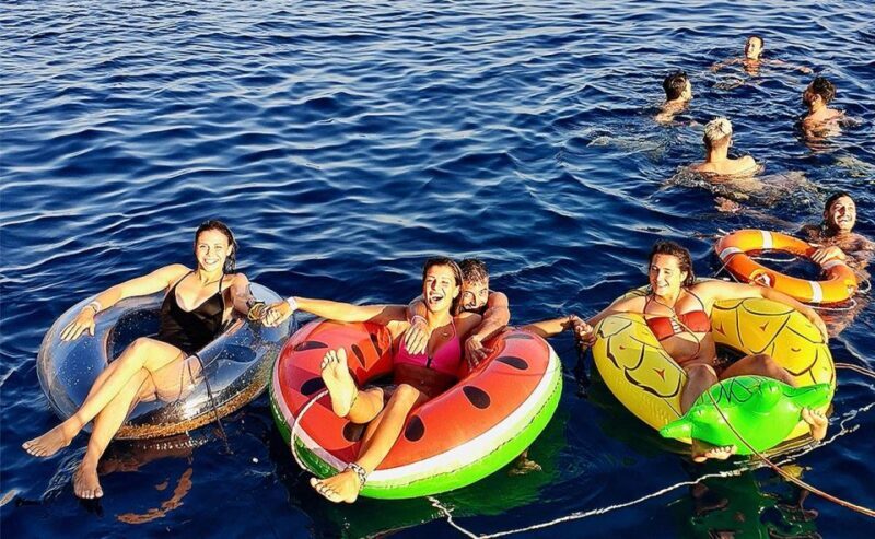 Mykonos: Sunset Boat Party with Open Bar & Live DJ - Real Insights from Guests