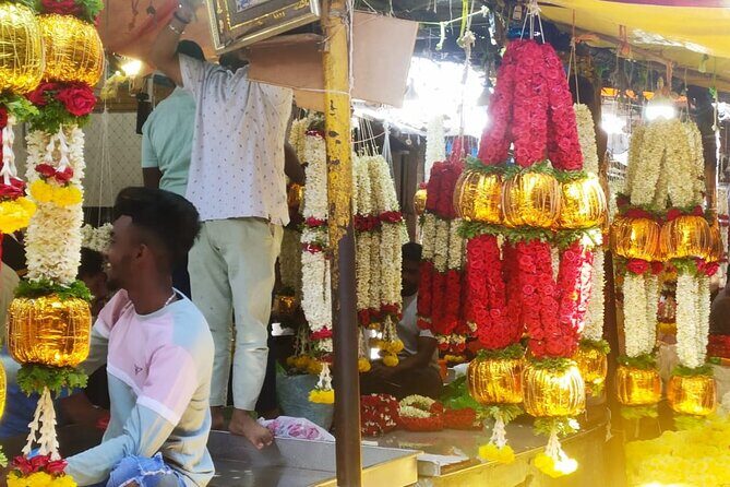 Mysore Palace + Jaganmohana Art Gallery + Devaraja Market = Mysore Heritage Walk - Practical Details & What to Expect