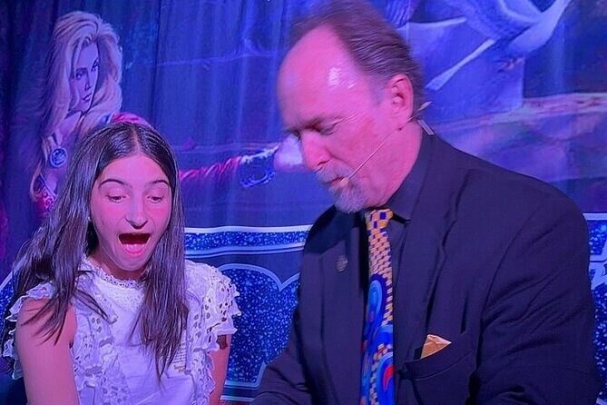 Mystery and Magic Dinner Theater at Desert Diamond Casino - Who Should Consider This Experience?