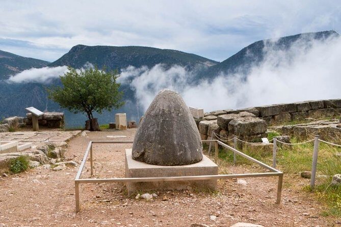 Mystical Delphi & Hosios Loukas Byzantine Wonder Luxury Day Tour - FAQ