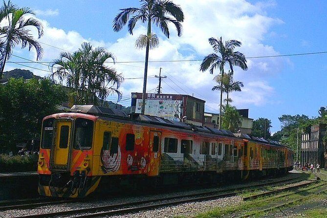 N104 cat empty deep pit Jingtong Pingxi line train day tour (10h) - Exploring the Scenic Spots and Cultural Highlights
