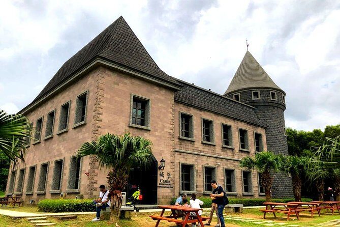 N112 Northeast Day Tour (South Yaki Rock Fulong Sanjiaojiao Beiguan Haichao Park Burang Coffee Castle) (10h) - What’s Included and What’s Not?