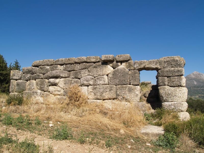 Nafplio: pyramid, castles & major attractions of Argolis - What to Expect and Practical Tips