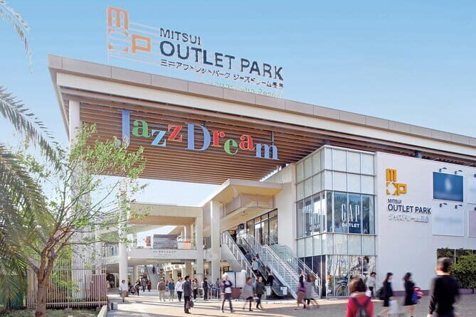 Nagoya Nagashima Outlet Mall & Nabana no Sato Park Day Tour - Detailed Breakdown of the Tour