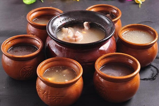 Nanchang Night River Cruise Tour With Shengjin Tower Food Street Tasting Experience - A Detailed Look at the Experience