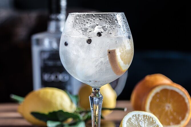 Napier Art Deco & Distillery Tour with Tastings - Transport and Duration