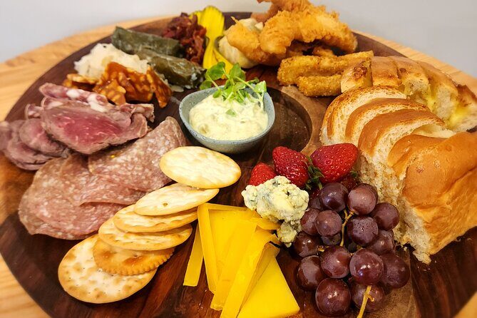 Napier Gourmet Winery Luncheon + tastings at 3 Great Wineries - An In-Depth Look at the Napier Winery Tour