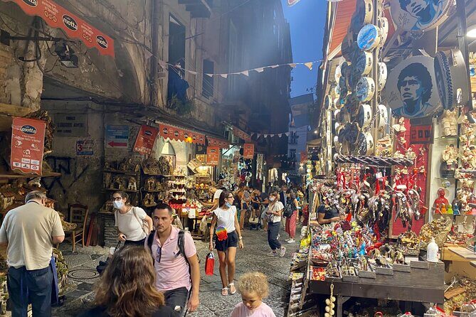 Naples Attractions Walking and Sightseeing Tour - Exploring Naples in Just Two Hours
