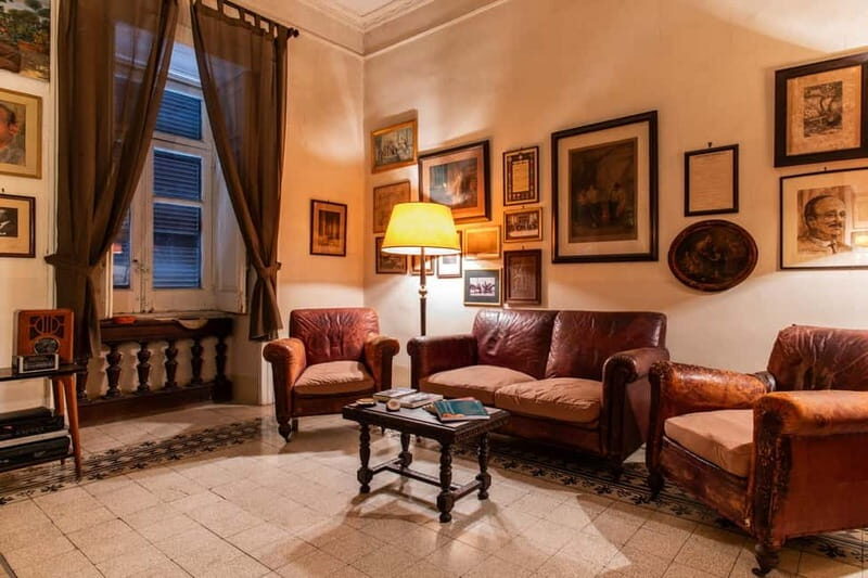 Naples: Entrance ticket with guided tour house museum Murolo - What Makes the Murolo House Museum Tour Special?