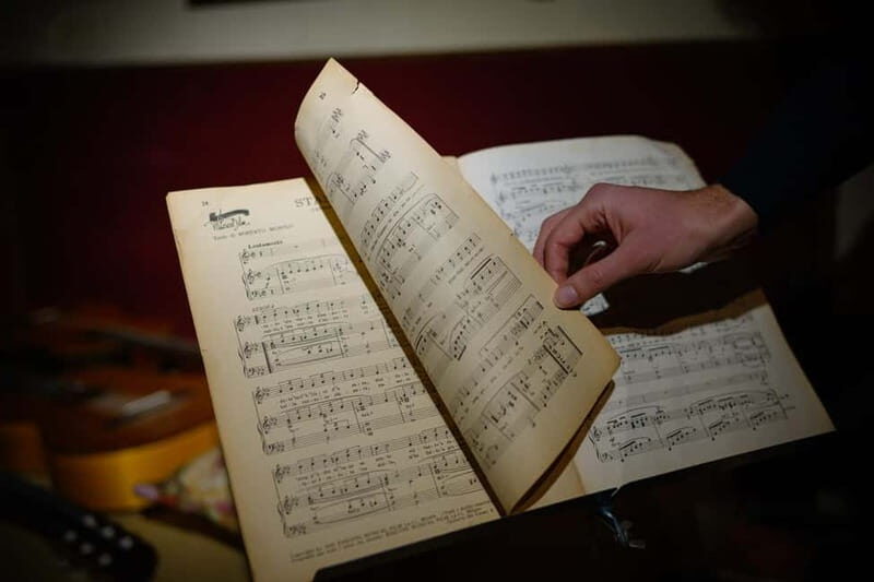 Naples: Entrance ticket with guided tour house museum Murolo - What Can You Expect During the Tour?